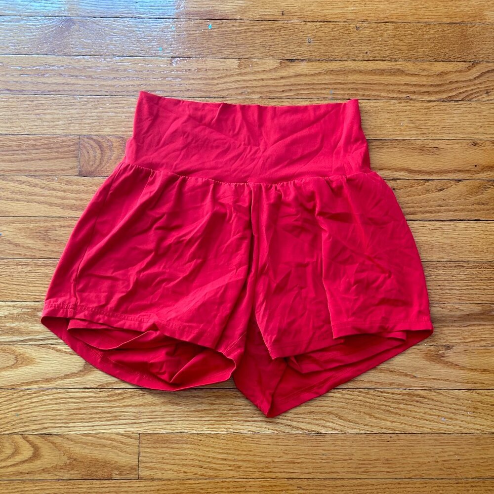 Halara Red Hire Rise Shorts; Size: Medium